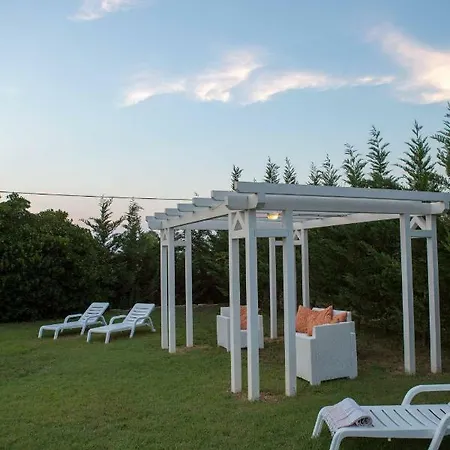 Parco Del Pizzo Bed & Breakfast 2*